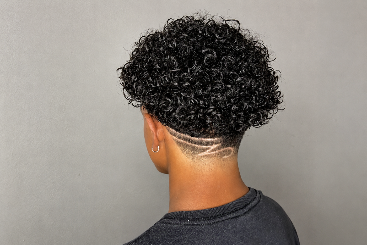 Cortes de Cabelo Masculino 2026: 8 estilos que dominam o barbeiro