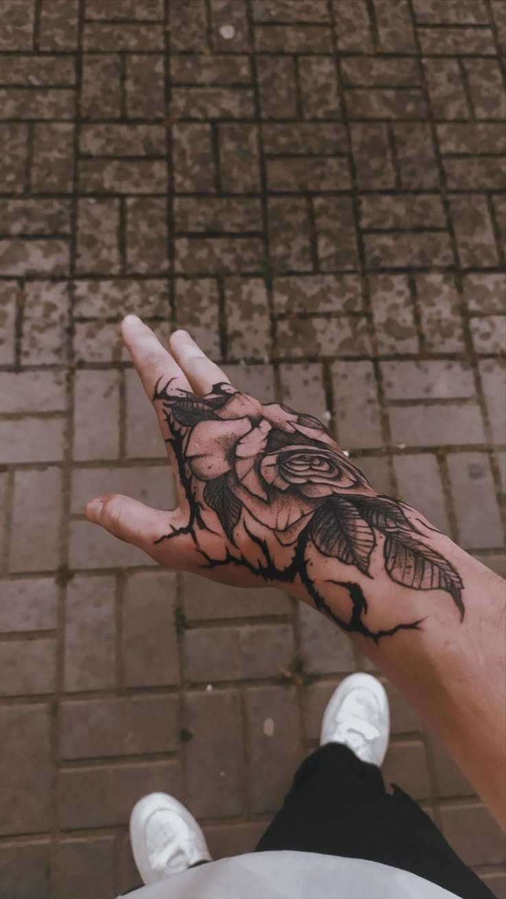 Tatuagem Masculina: guia com 48 ideias por estilo (2026) — inspiração 1