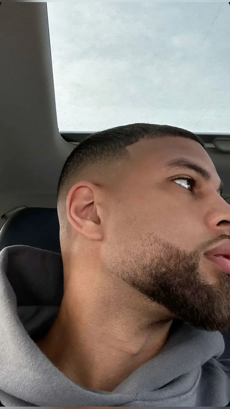 Degradê alto (high fade) — corte degradê masculino, exemplo 6