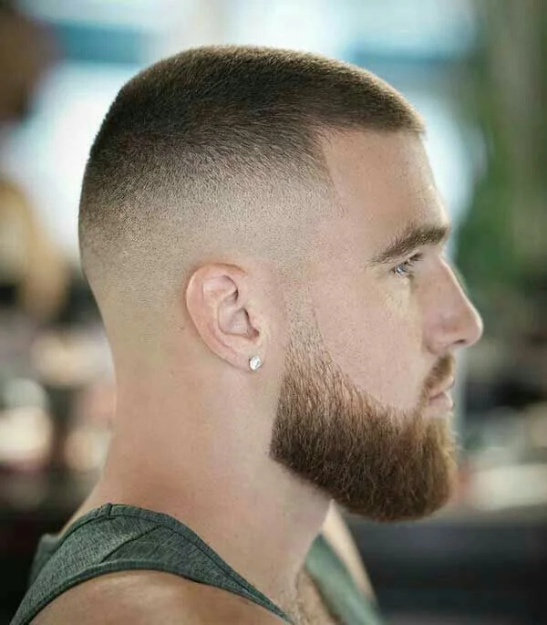 Degradê navalhado (skin fade) — corte degradê masculino, exemplo 9