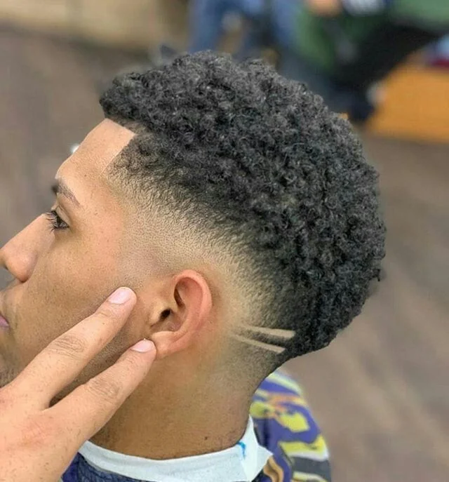 Degradê navalhado (skin fade) — corte degradê masculino, exemplo 12