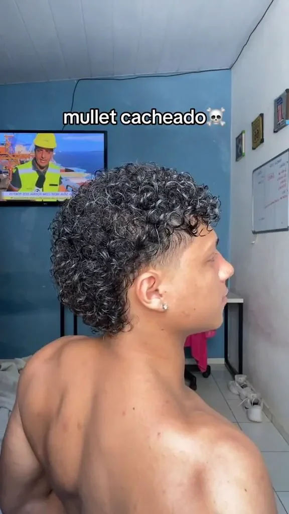 Mullet moderno: o polêmico que voltou pra ficar — corte de cabelo masculino, exemplo 5