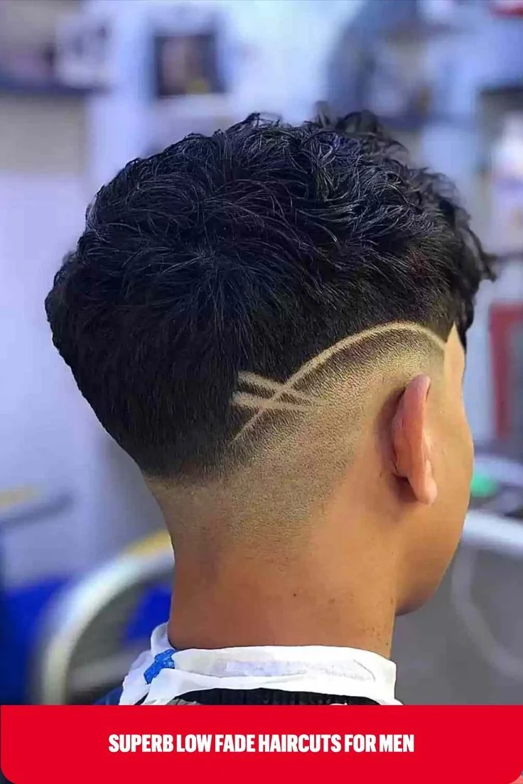 Low fade com risca lateral — low fade masculino, exemplo 3
